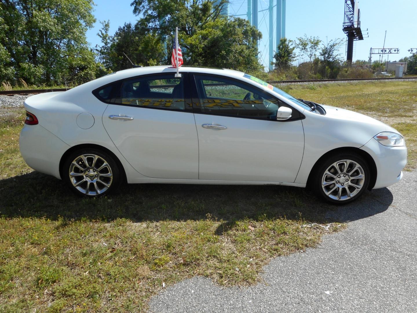 2013 White Dodge Dart LIMITED (1C3CDFCH1DD) with an 1.4L L4 DOHC 16V TURBO engine, located at 2553 Airline Blvd, Portsmouth, VA, 23701, (757) 488-8331, 36.813889, -76.357597 - ***VEHICLE TERMS*** Down Payment: $999 Weekly Payment: $95 APR: 23.9% Repayment Terms: 42 Months *** CALL ELIZABETH SMITH - DIRECTOR OF MARKETING @ 757-488-8331 TO SCHEDULE YOUR APPOINTMENT TODAY AND GET PRE-APPROVED RIGHT OVER THE PHONE*** - Photo#4